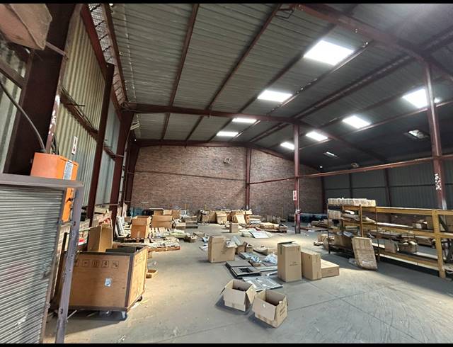 6,225M² WAREHOUSE TO LET IN CHLOORKOP